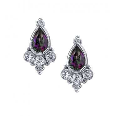 Sarai Pear 0998